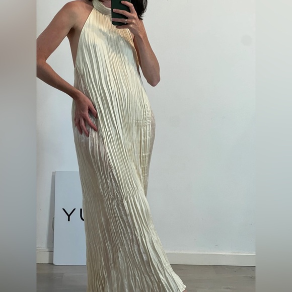 Zara Halter Pleated Midi Dress. M/L - Picture 2 of 12